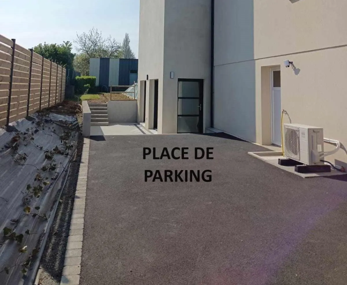 Appartement, En Bord Du Gr34 Hillion 0*,  Fransa