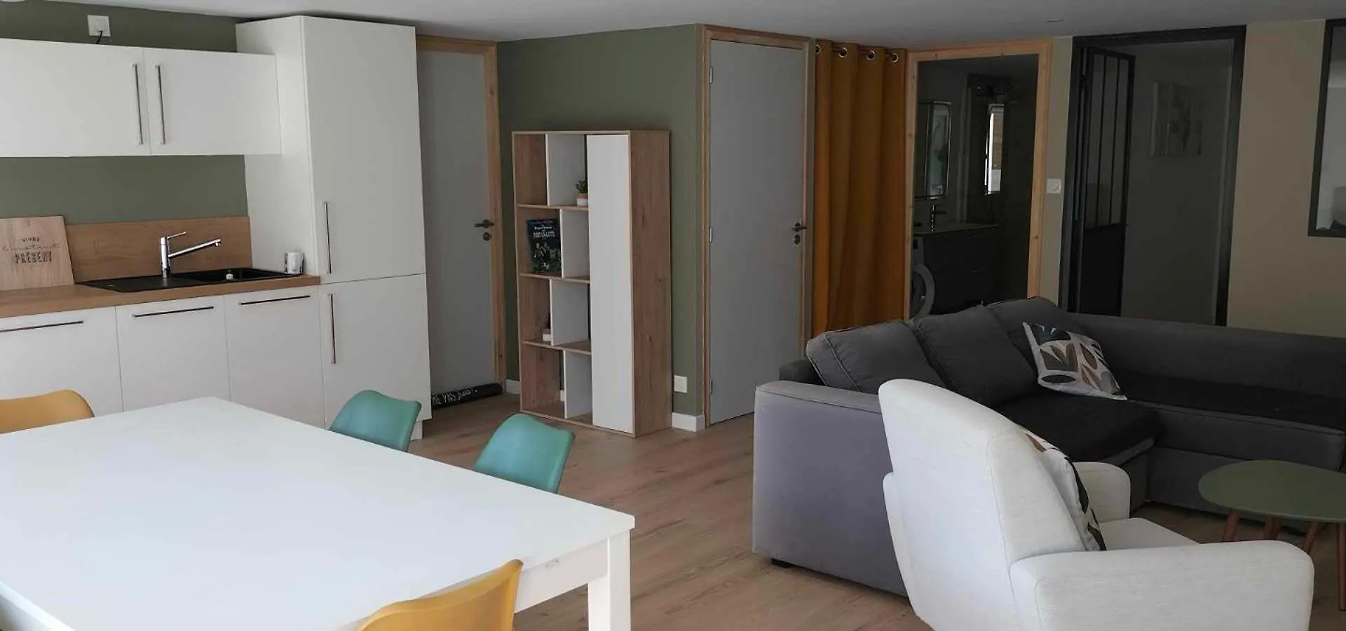 Appartement, En Bord Du Gr34 Hillion Daire