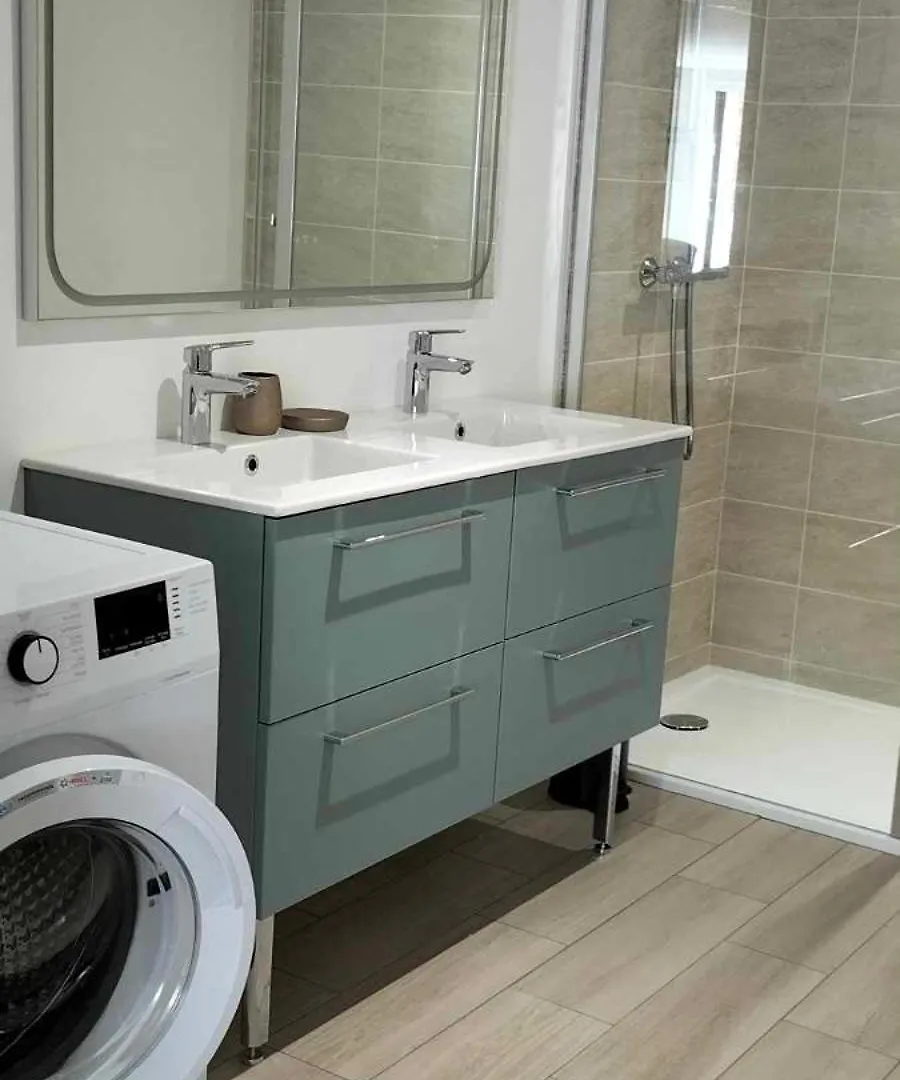 Appartement, En Bord Du Gr34 Hillion